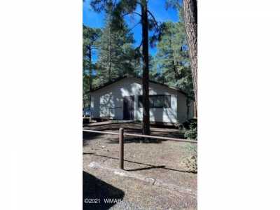 Home For Sale in Pinetop, Arizona