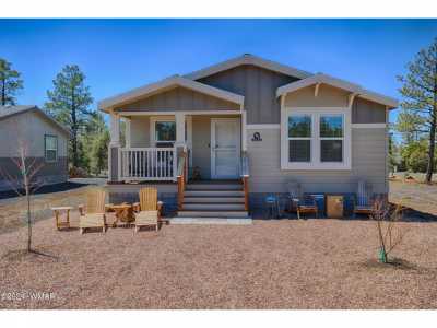 Home For Sale in Lakeside, Arizona