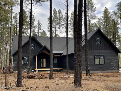 Home For Sale in Pinetop, Arizona