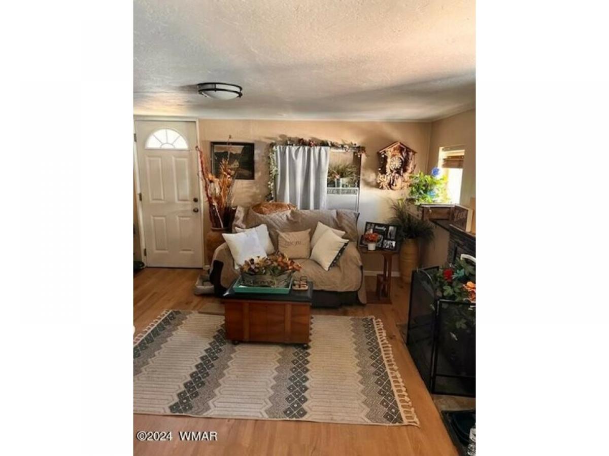 Picture of Home For Sale in Show Low, Arizona, United States