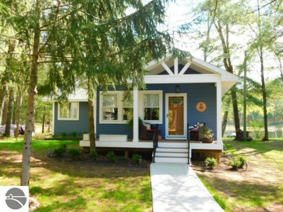 Picture of Home For Sale in Kalkaska, Michigan, United States