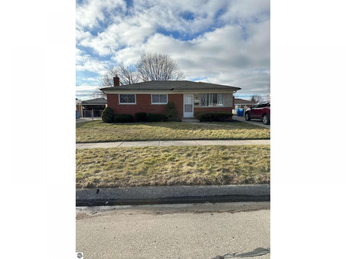 Picture of Home For Sale in Warren, Michigan, United States