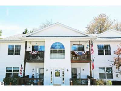 Home For Sale in East Tawas, Michigan