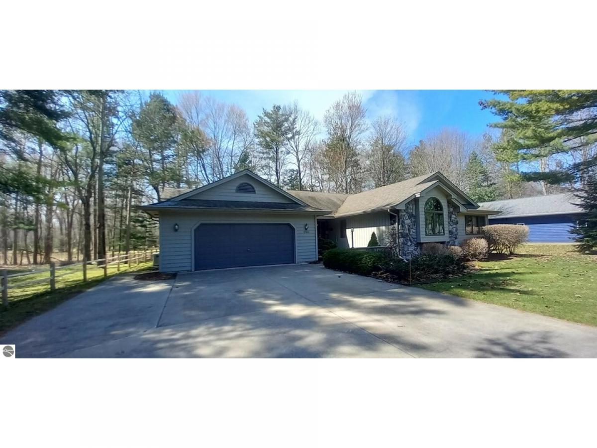 Picture of Home For Sale in Au Gres, Michigan, United States