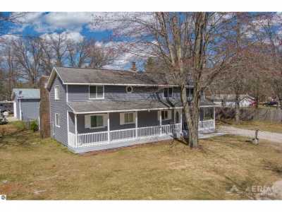 Home For Sale in West Branch, Michigan