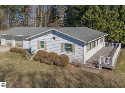 Home For Sale in Rapid City, Michigan