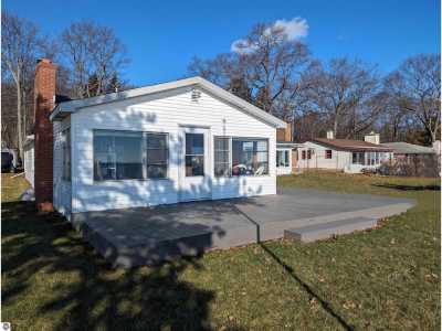 Home For Sale in Au Gres, Michigan
