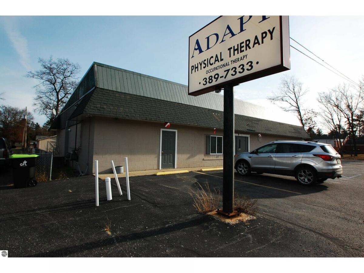 Picture of Home For Sale in Saint Helen, Michigan, United States