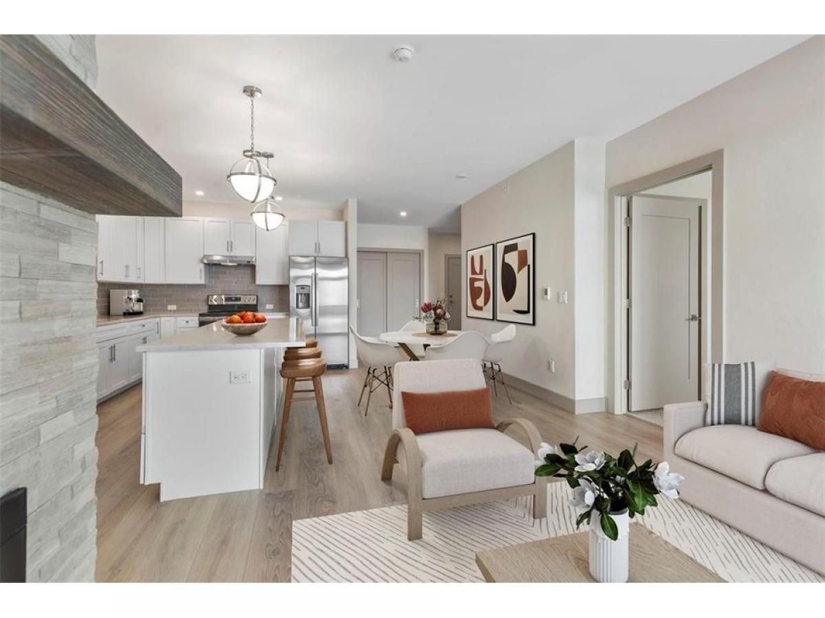 Picture of Home For Sale in Silverthorne, Colorado, United States