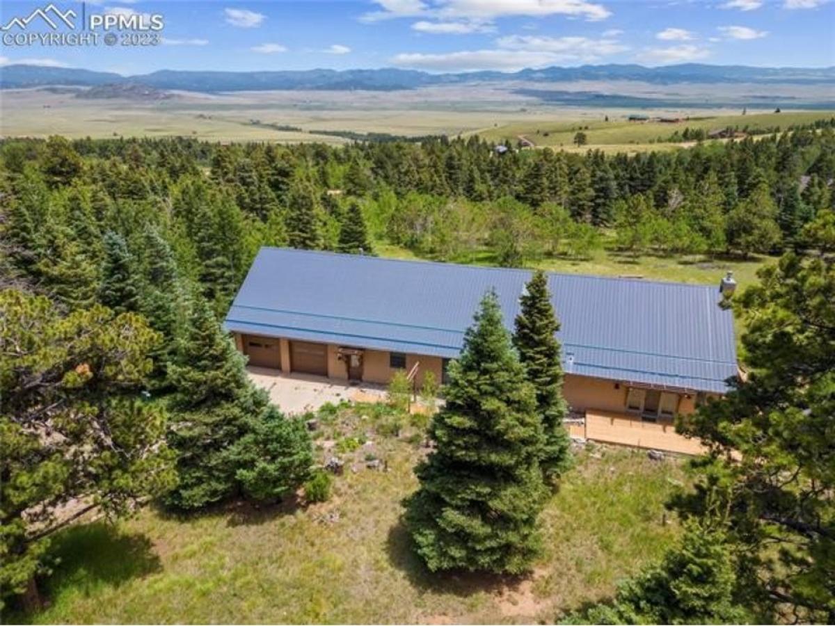 Picture of Home For Sale in Westcliffe, Colorado, United States