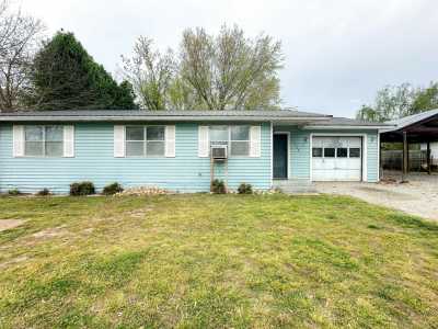 Home For Sale in Grove, Oklahoma