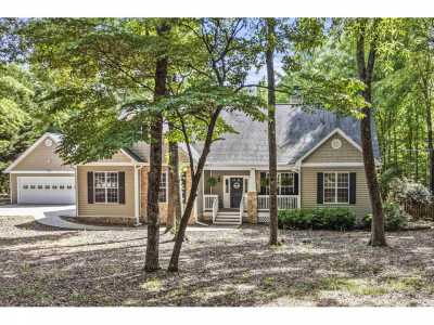Home For Sale in Eatonton, Georgia