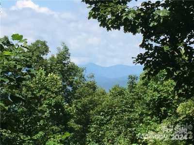 Residential Land For Sale in Hendersonville, North Carolina