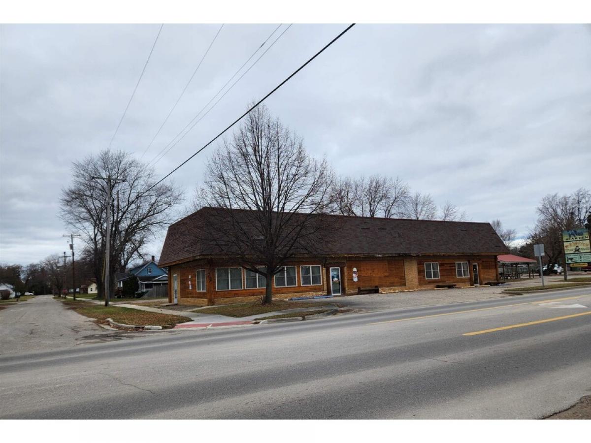 Picture of Home For Sale in Gladwin, Michigan, United States