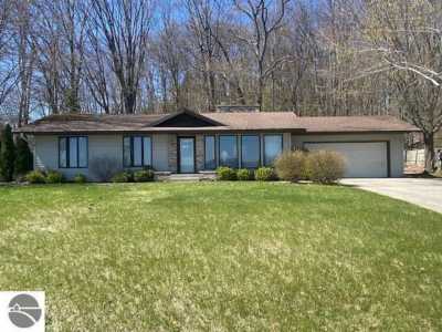 Home For Sale in Traverse City, Michigan