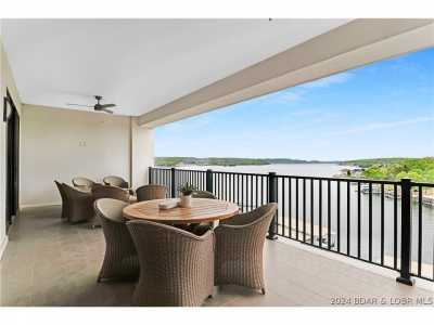 Home For Sale in Sunrise Beach, Missouri