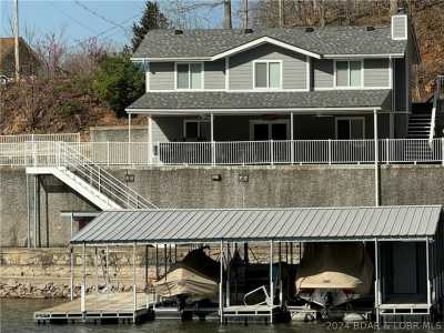 Home For Sale in Sunrise Beach, Missouri