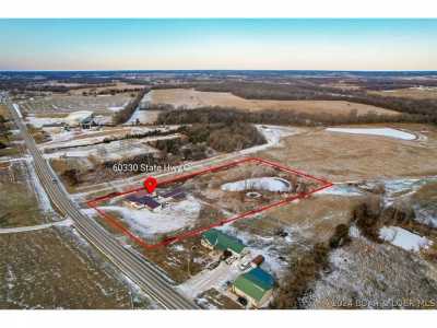 Home For Sale in High Point, Missouri