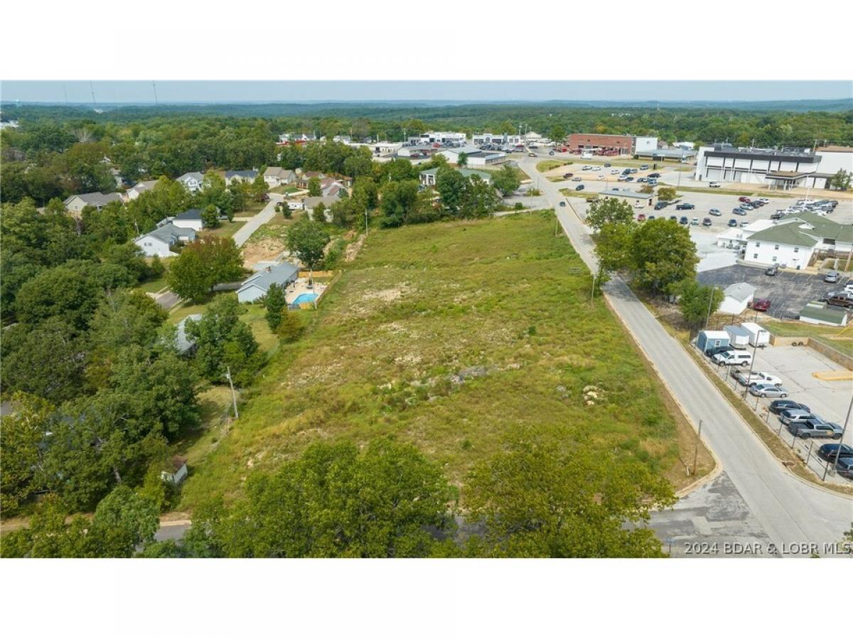 Picture of Home For Sale in Camdenton, Missouri, United States