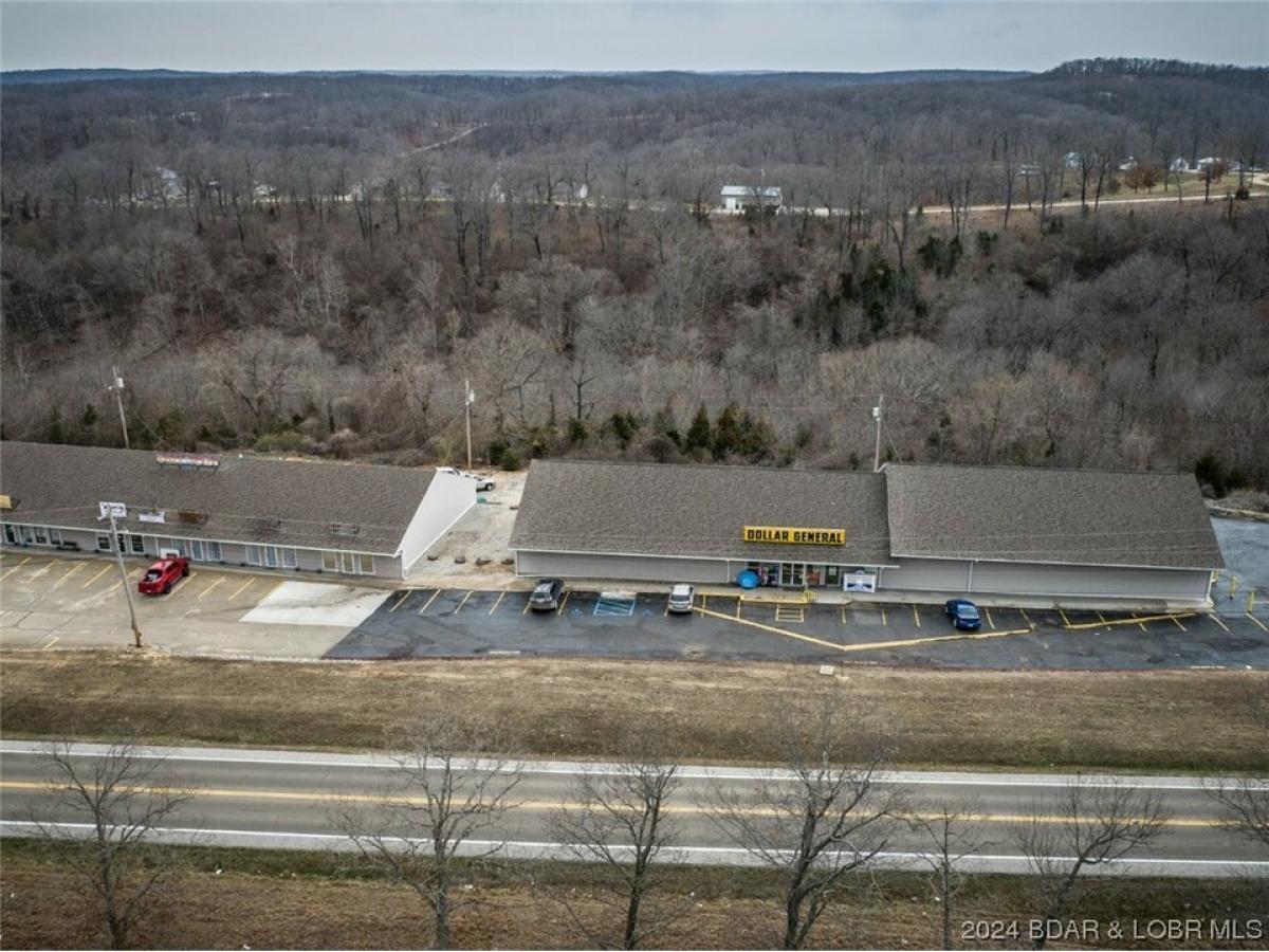 Picture of Home For Sale in Camdenton, Missouri, United States