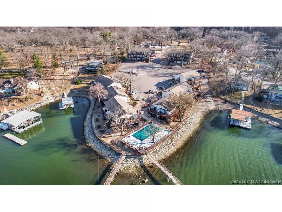 Picture of Home For Sale in Osage Beach, Missouri, United States