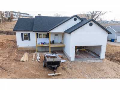 Home For Sale in Camdenton, Missouri