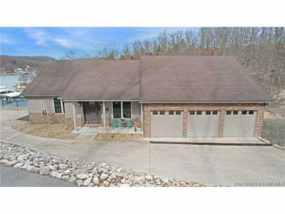 Home For Sale in Rocky Mount, Missouri