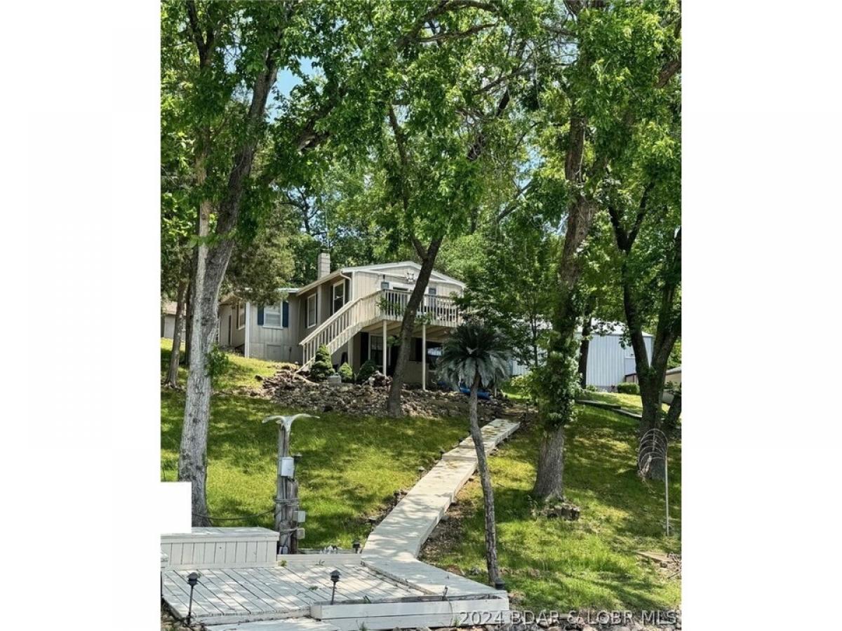 Picture of Home For Sale in Gravois Mills, Missouri, United States