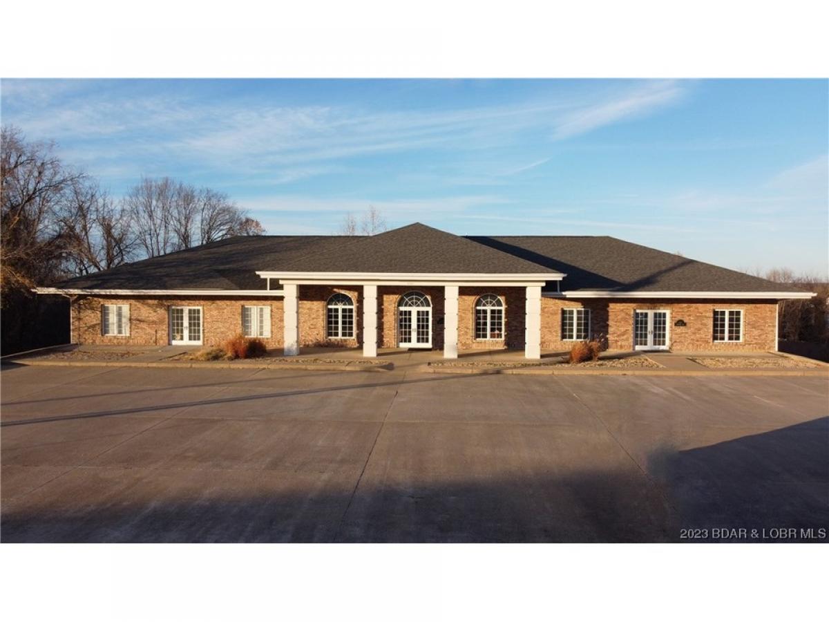 Picture of Home For Sale in Osage Beach, Missouri, United States