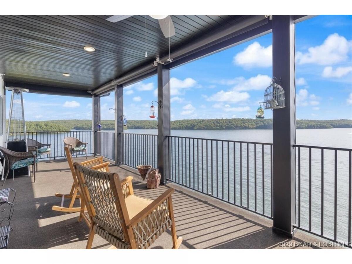 Picture of Home For Sale in Osage Beach, Missouri, United States