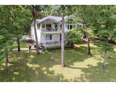 Home For Sale in Sunrise Beach, Missouri