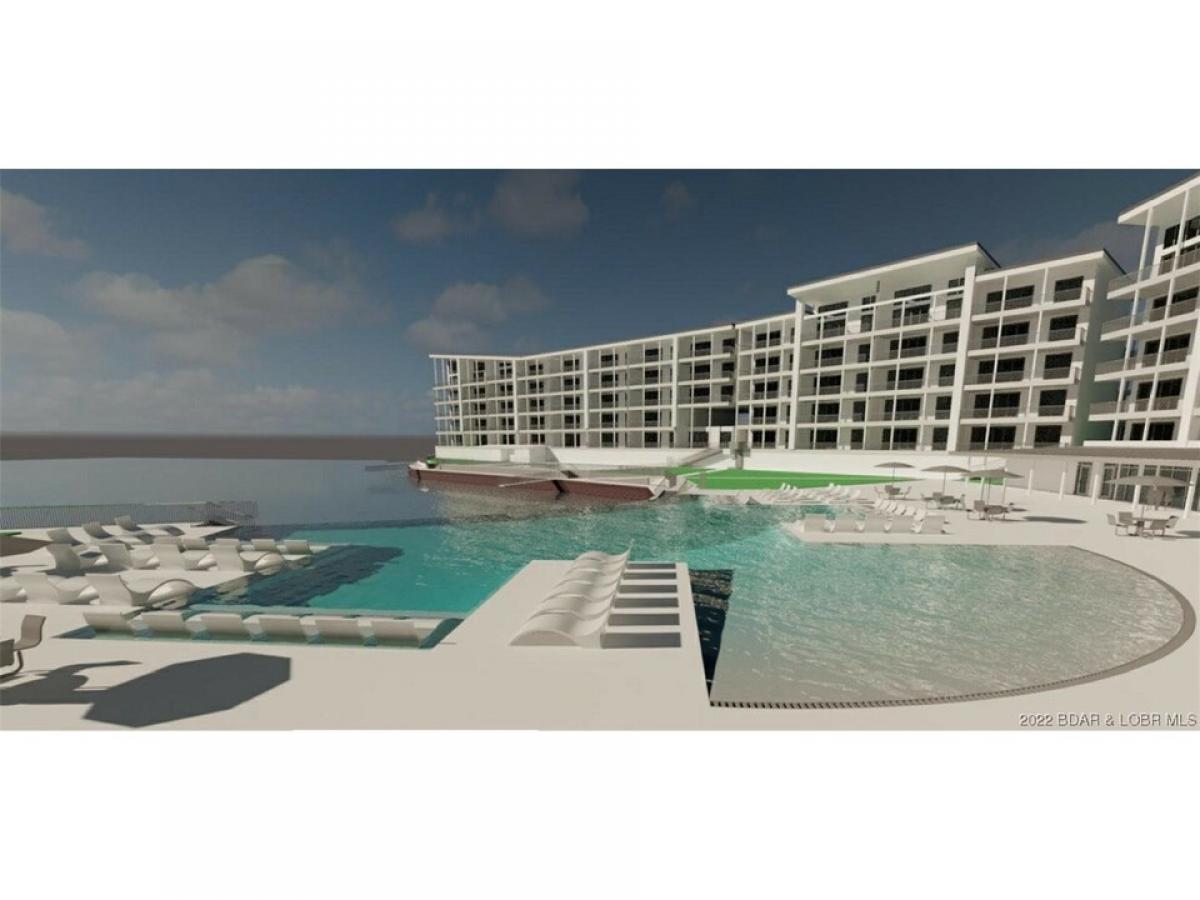 Picture of Home For Sale in Osage Beach, Missouri, United States