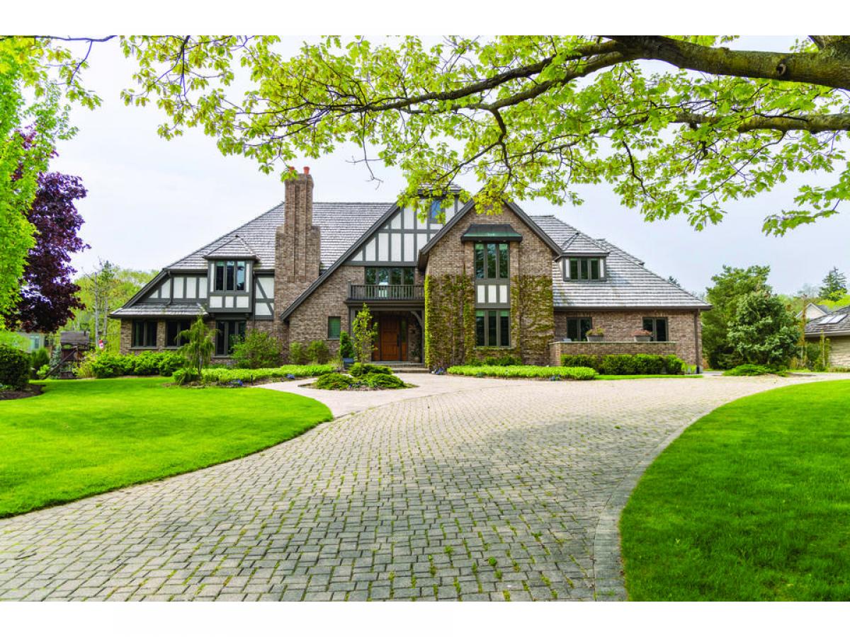 Picture of Home For Sale in Waterloo, Ontario, Canada