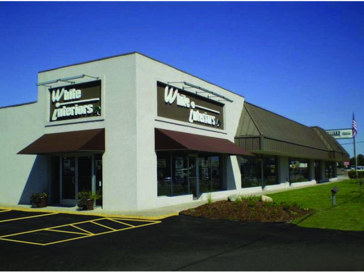 Picture of Commercial Building For Sale in Oscoda, Michigan, United States