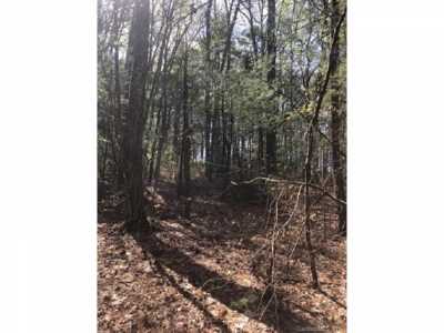 Home For Sale in Hendersonville, North Carolina