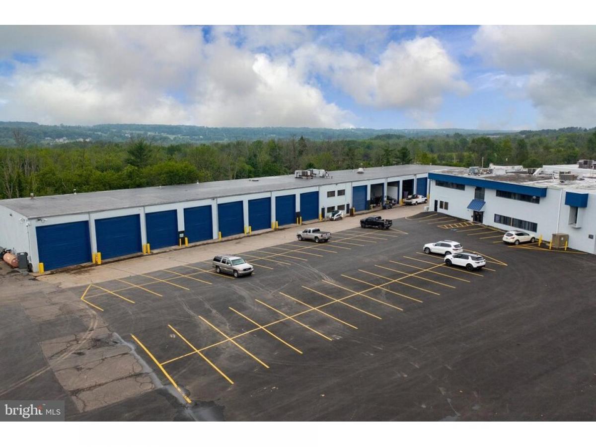 Picture of Home For Rent in Doylestown, Pennsylvania, United States