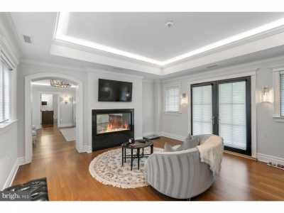 Home For Sale in Moorestown, New Jersey