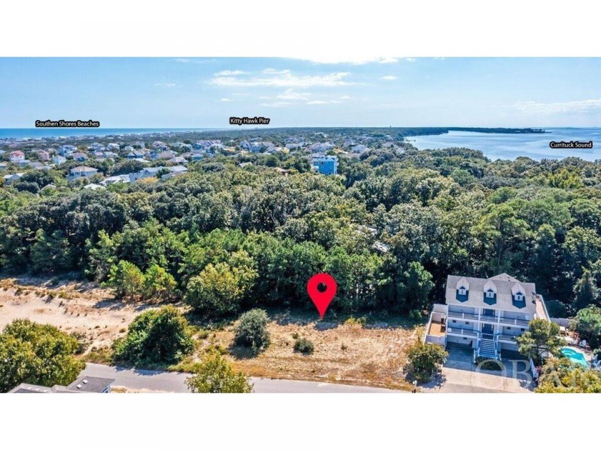 Picture of Residential Land For Sale in Duck, North Carolina, United States