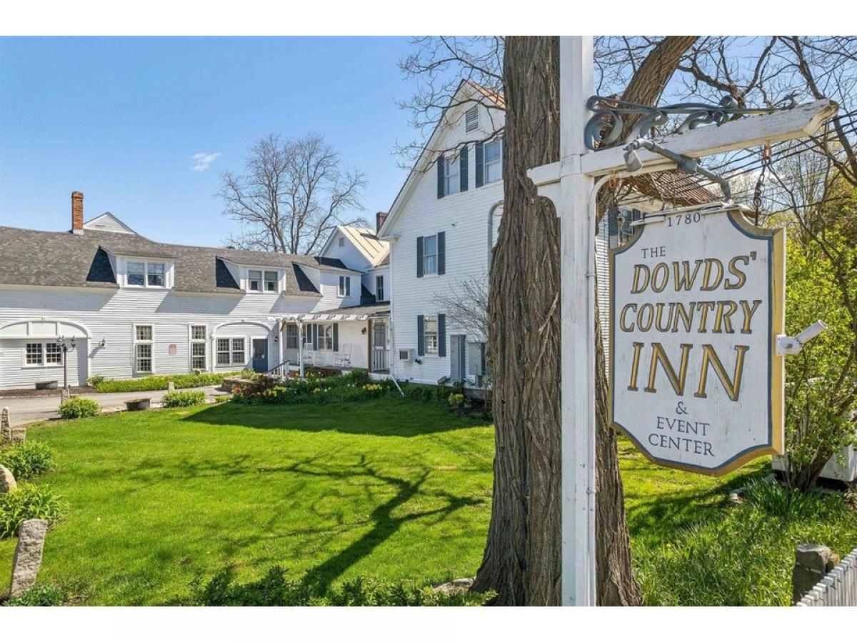 Picture of Home For Sale in Lyme, New Hampshire, United States