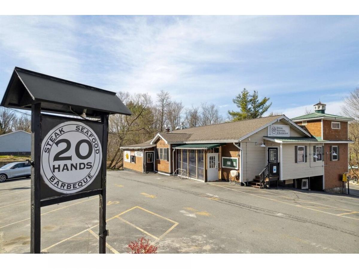 Picture of Home For Sale in Enfield, New Hampshire, United States