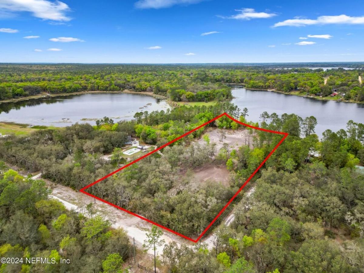 Picture of Residential Land For Sale in Interlachen, Florida, United States