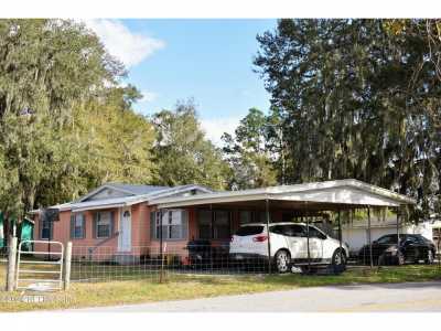 Home For Sale in Palatka, Florida