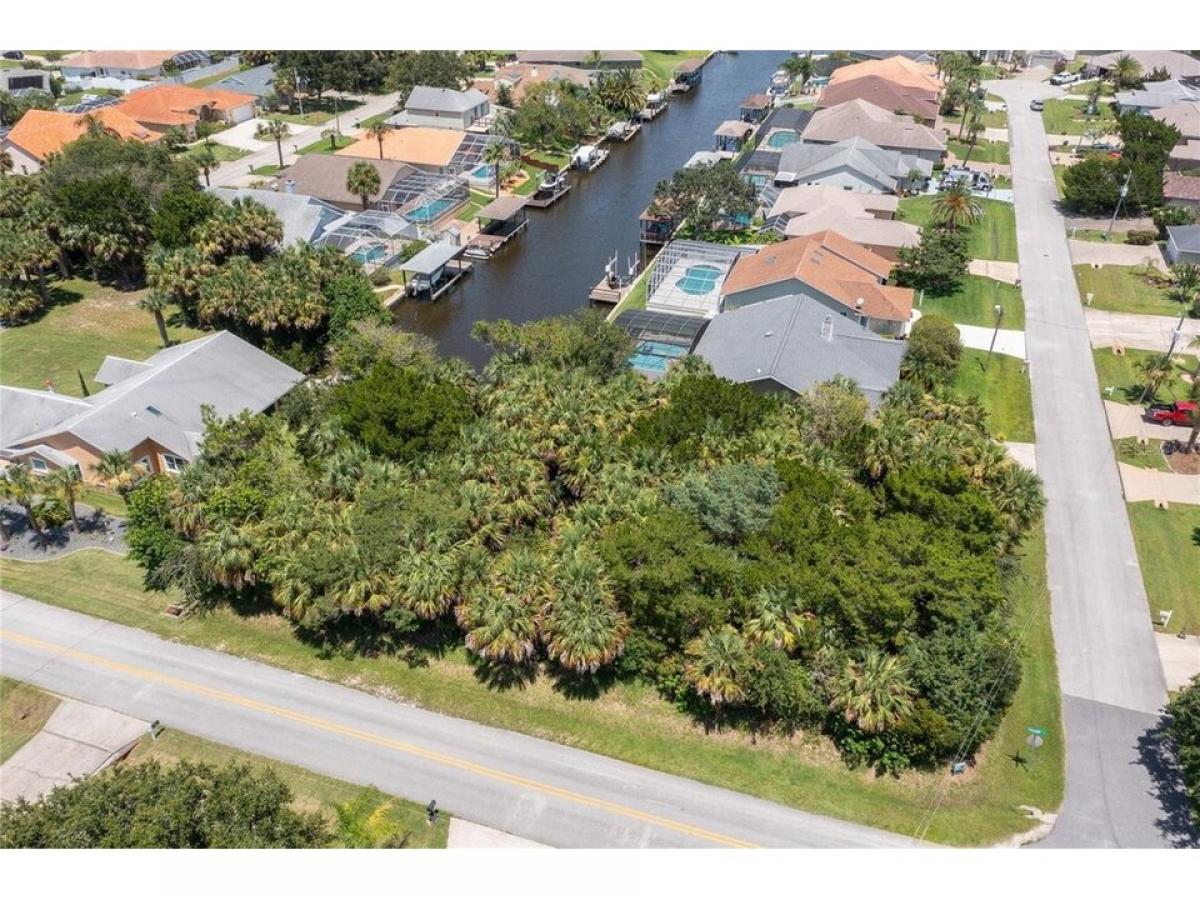 Picture of Residential Land For Sale in Palm Coast, Florida, United States