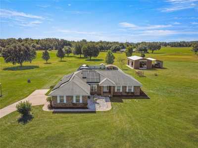 Home For Sale in Lake City, Florida