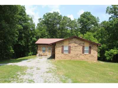 Home For Sale in Jamestown, Tennessee
