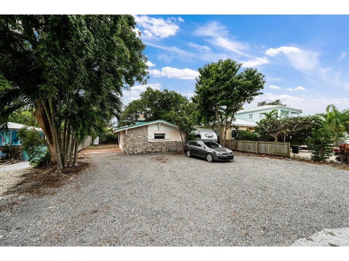 Picture of Home For Sale in Key Largo, Florida, United States
