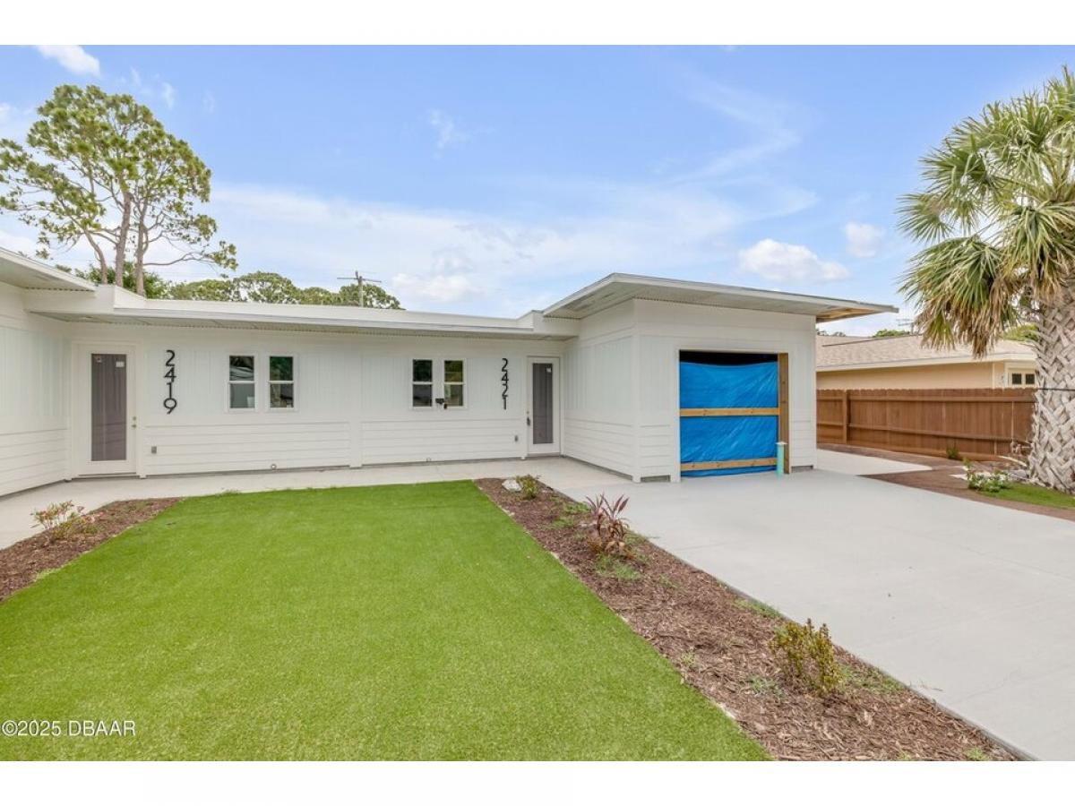 Picture of Home For Sale in Edgewater, Florida, United States