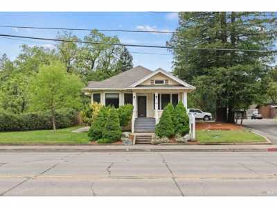 Home For Sale in Ukiah, California