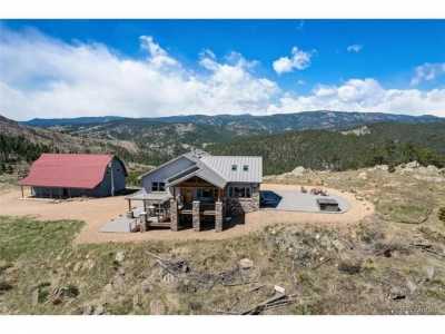 Home For Sale in Loveland, Colorado