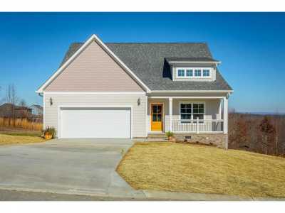 Home For Sale in Soddy Daisy, Tennessee